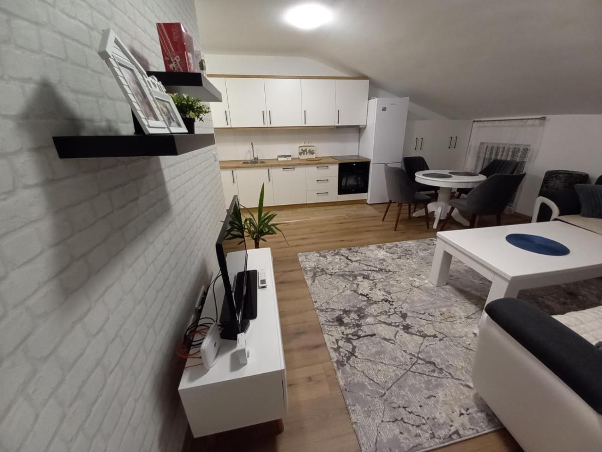 Sweet Apartment